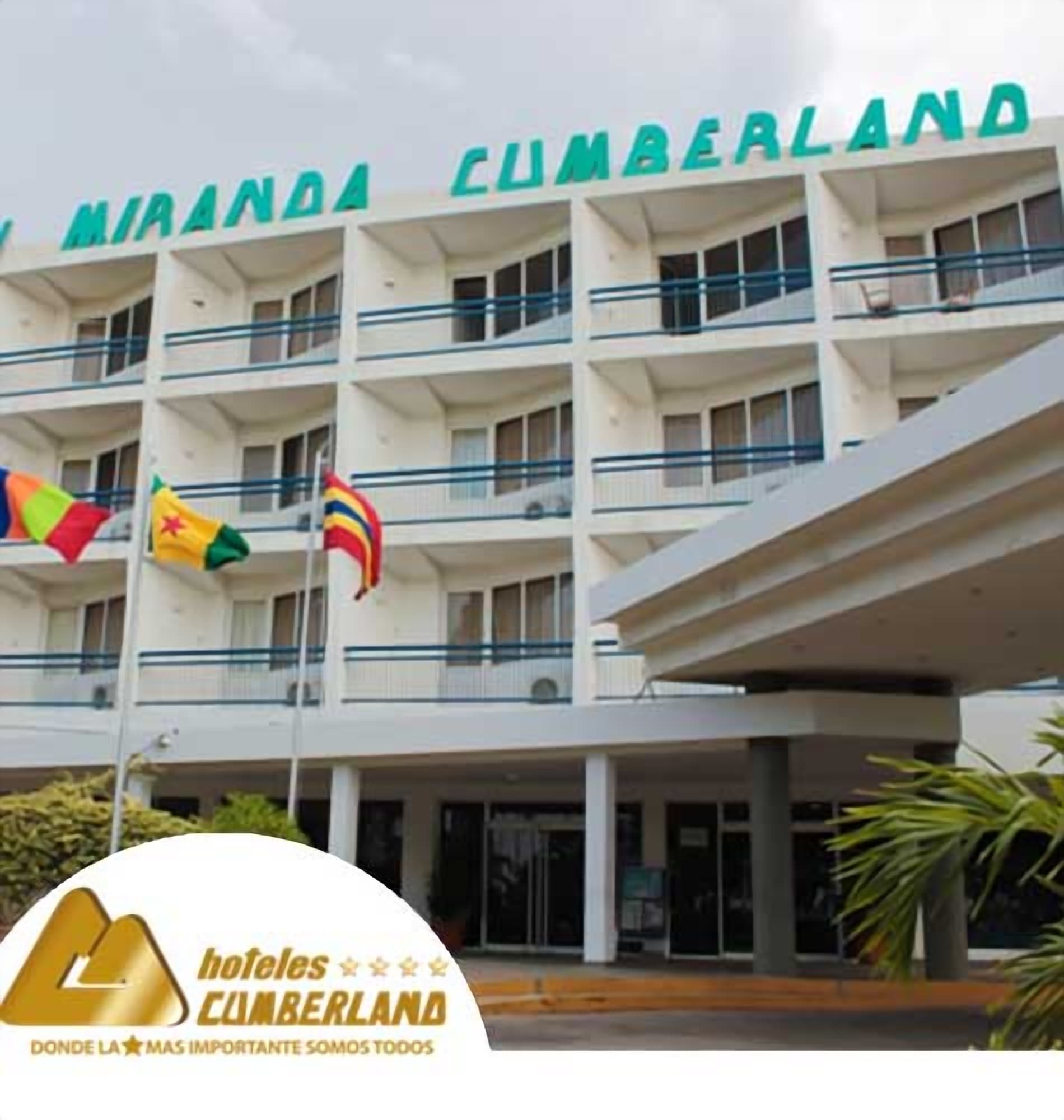 Lobby — Miranda Cumberland (Coro)